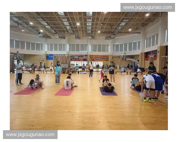 提升运动技能与体能素质 专业体育培训助力青少年全面发展